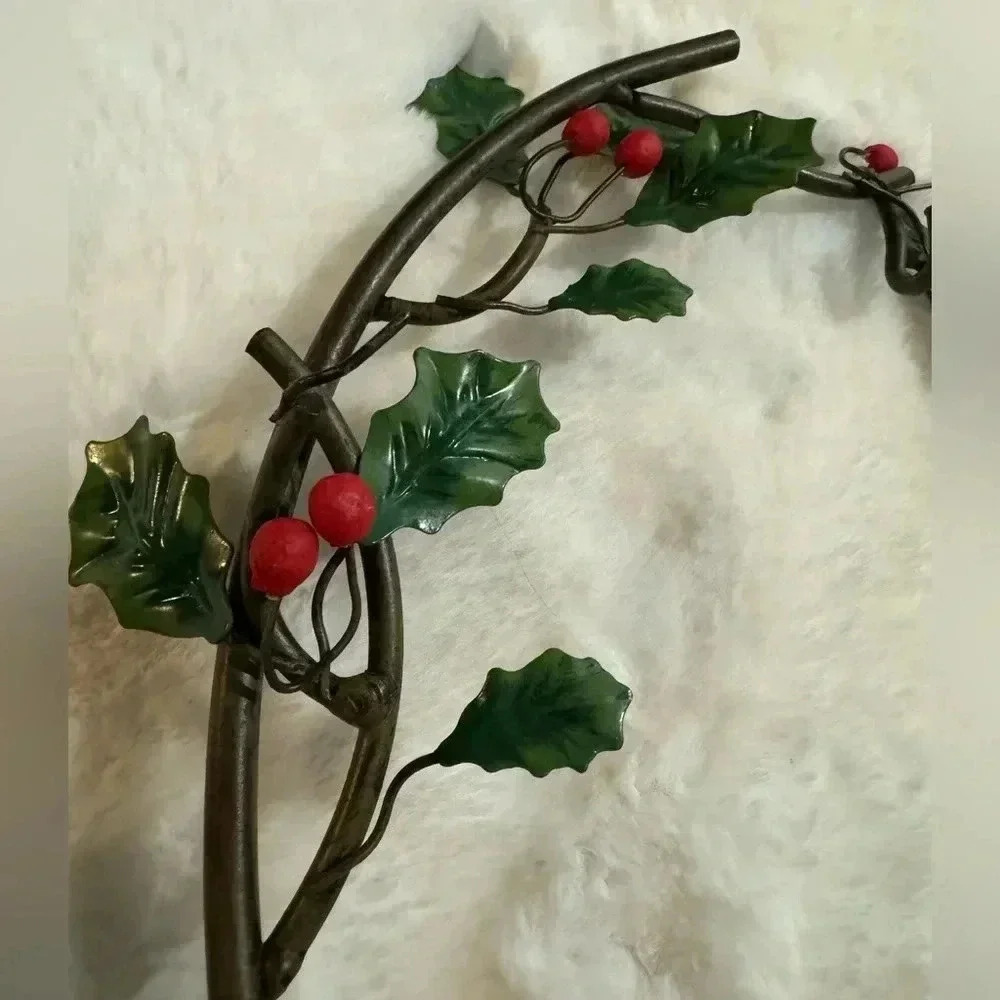 Vintage Holly & Ivy Christmas Mistletoe Candle Holder Iron Metal Decoration - Picture 11 of 13